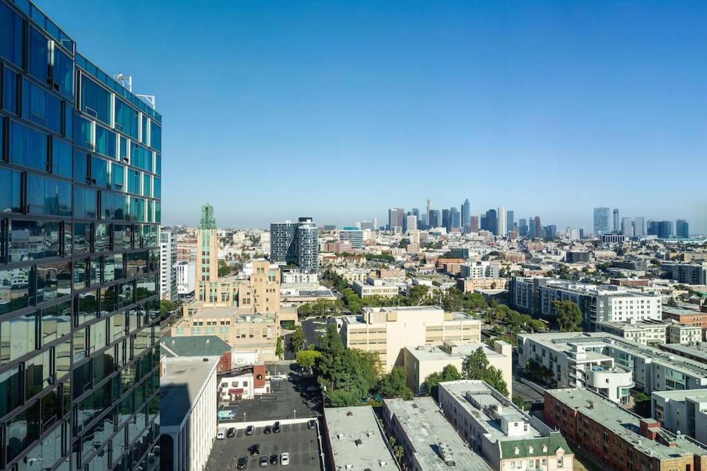 Lovely Upscale High Rise Private Parking & Pool Apartment Los Angeles Exterior foto